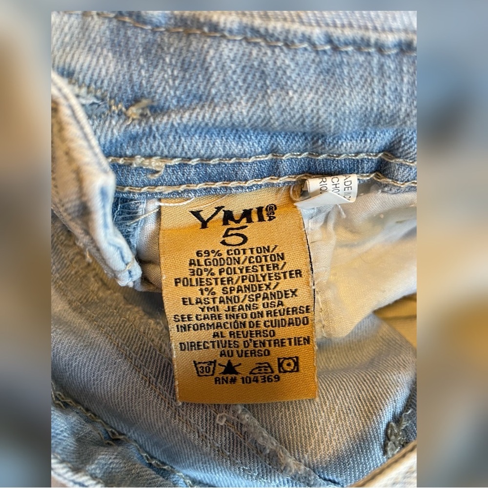 Jean Short Overalls - Picture 3 of 3